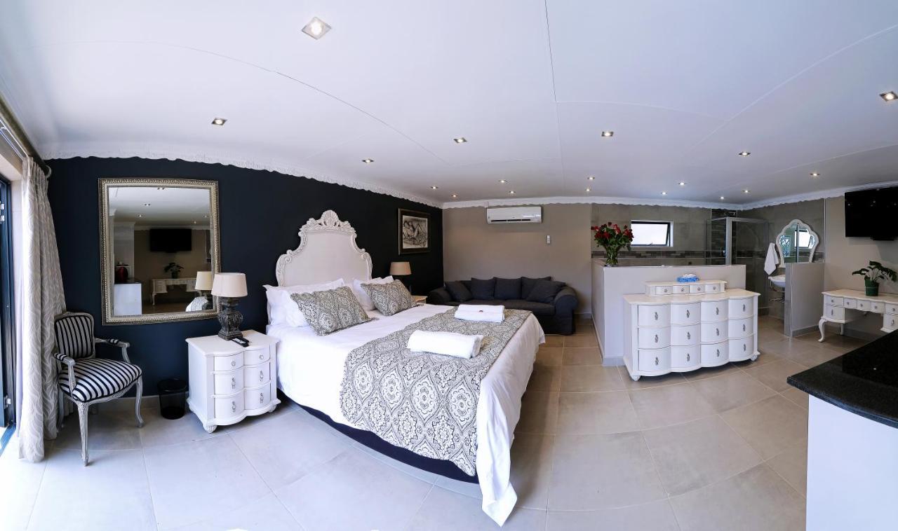 Le Grant Guesthhouse Aparthotel Kroonstad Buitenkant foto