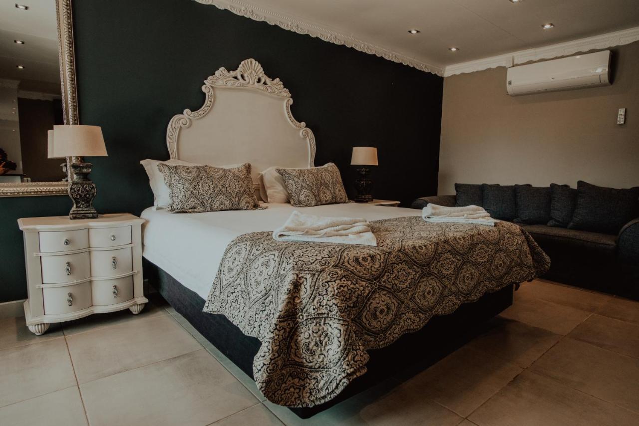 Le Grant Guesthhouse Aparthotel Kroonstad Buitenkant foto