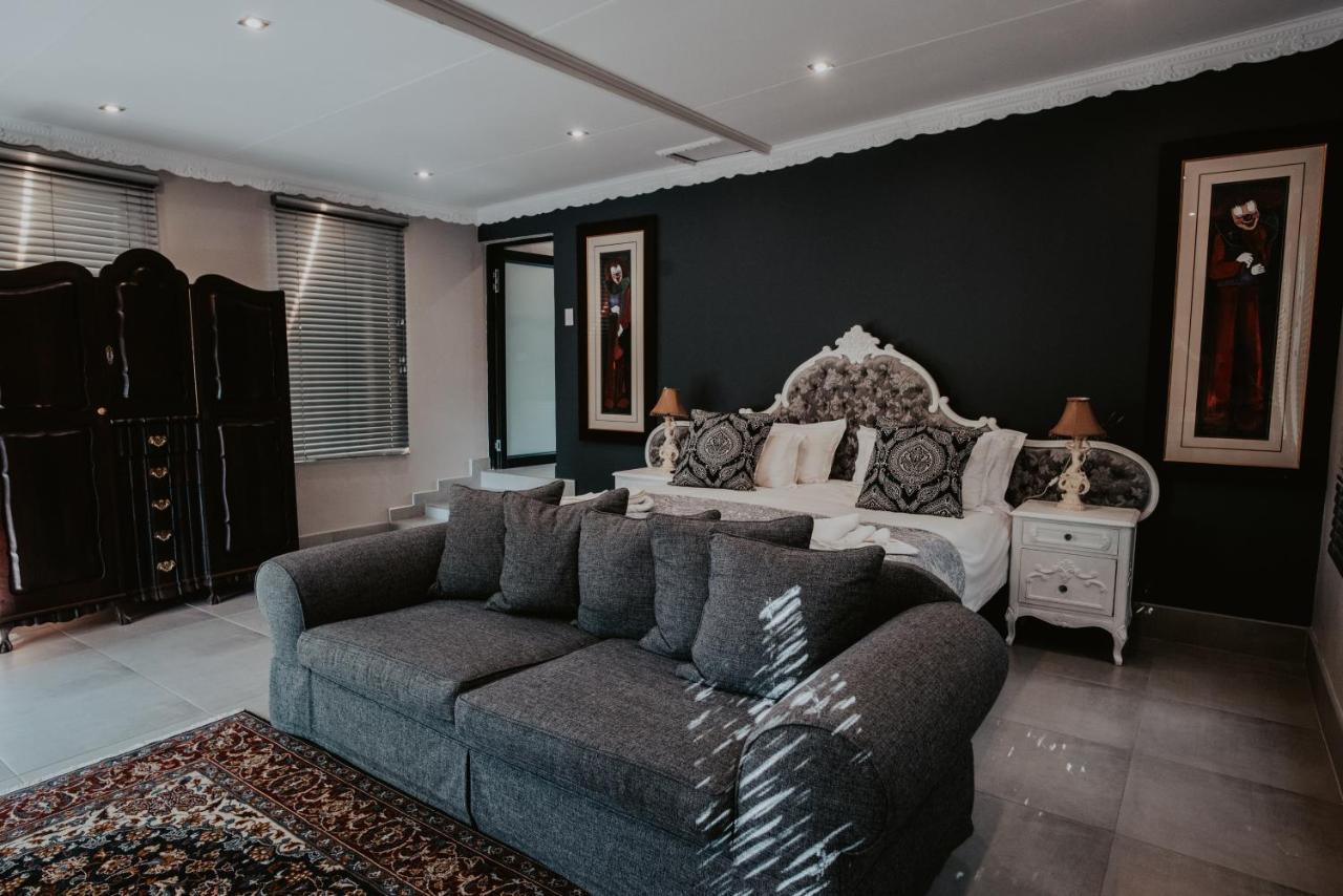 Le Grant Guesthhouse Aparthotel Kroonstad Buitenkant foto