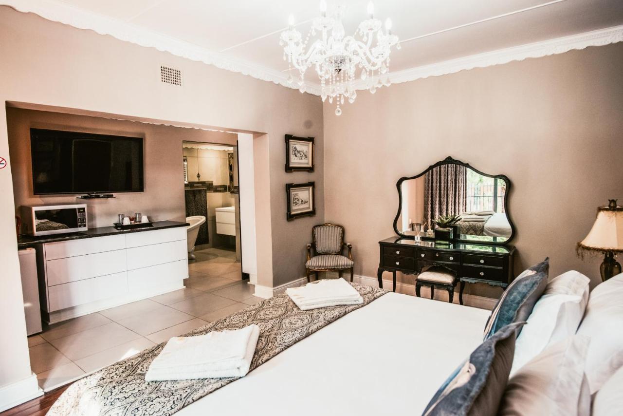 Le Grant Guesthhouse Aparthotel Kroonstad Buitenkant foto