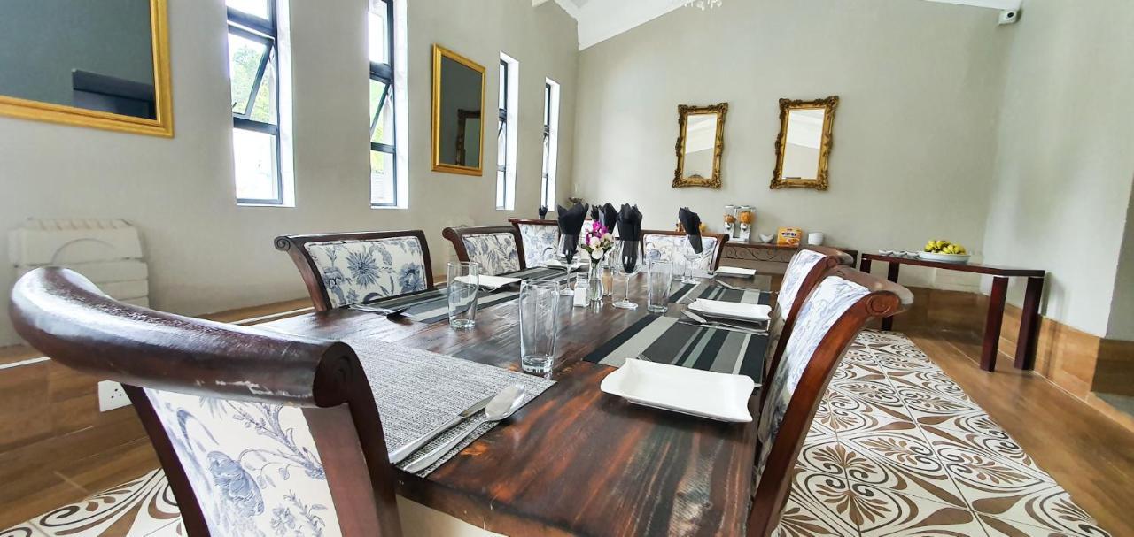 Le Grant Guesthhouse Aparthotel Kroonstad Buitenkant foto