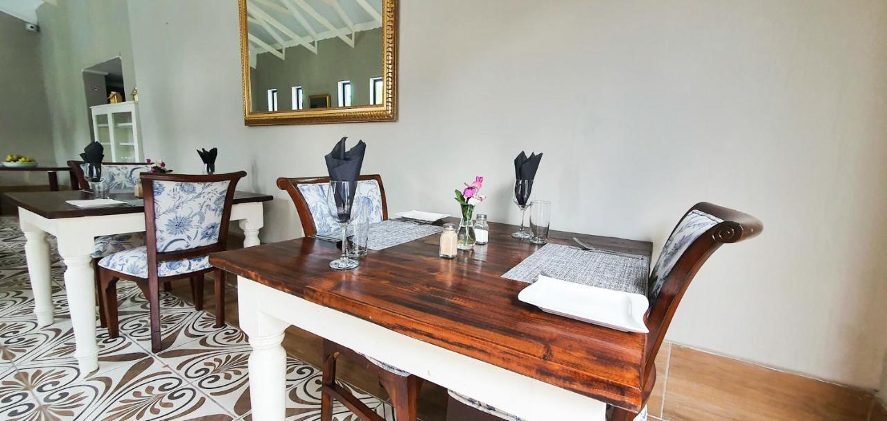 Le Grant Guesthhouse Aparthotel Kroonstad Buitenkant foto